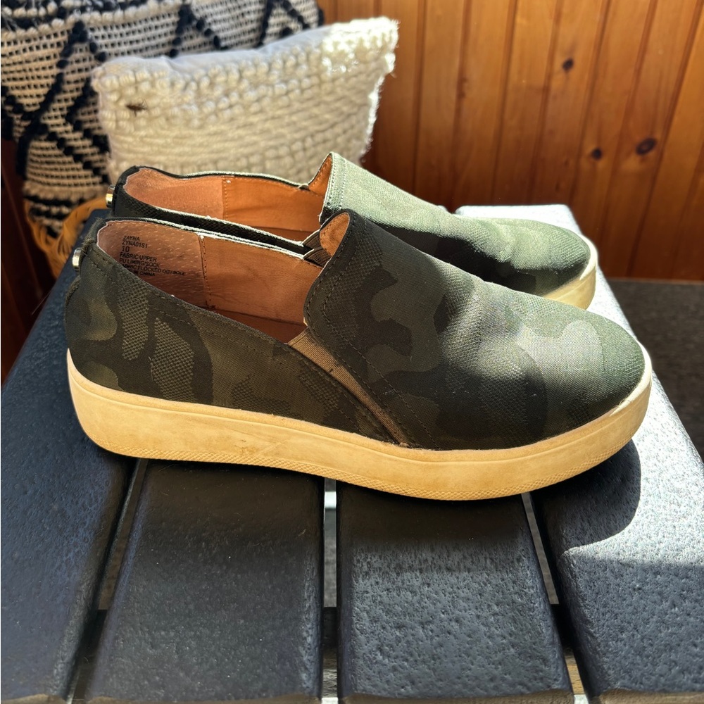 Steve Madden Camo Sneakers